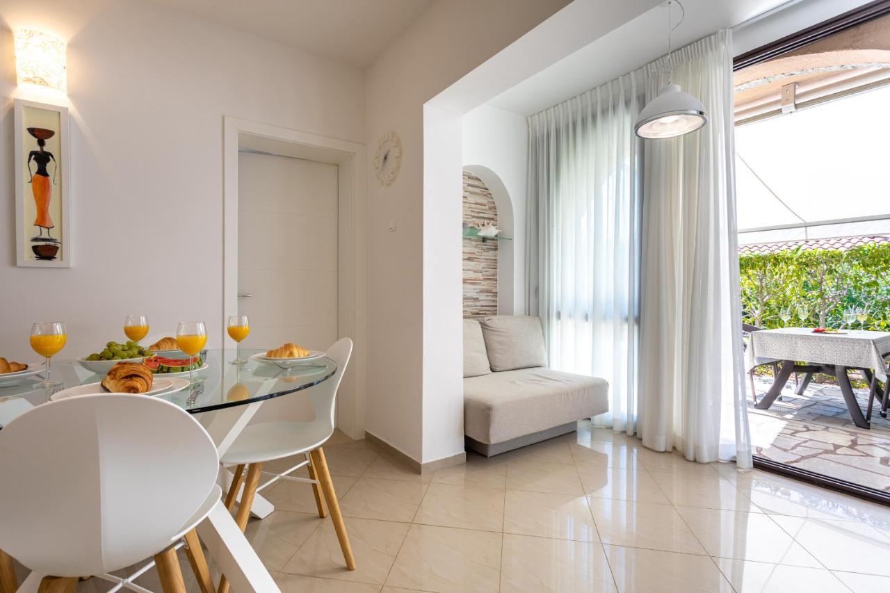 Apartments House Barbara Kornić Zewnętrze zdjęcie