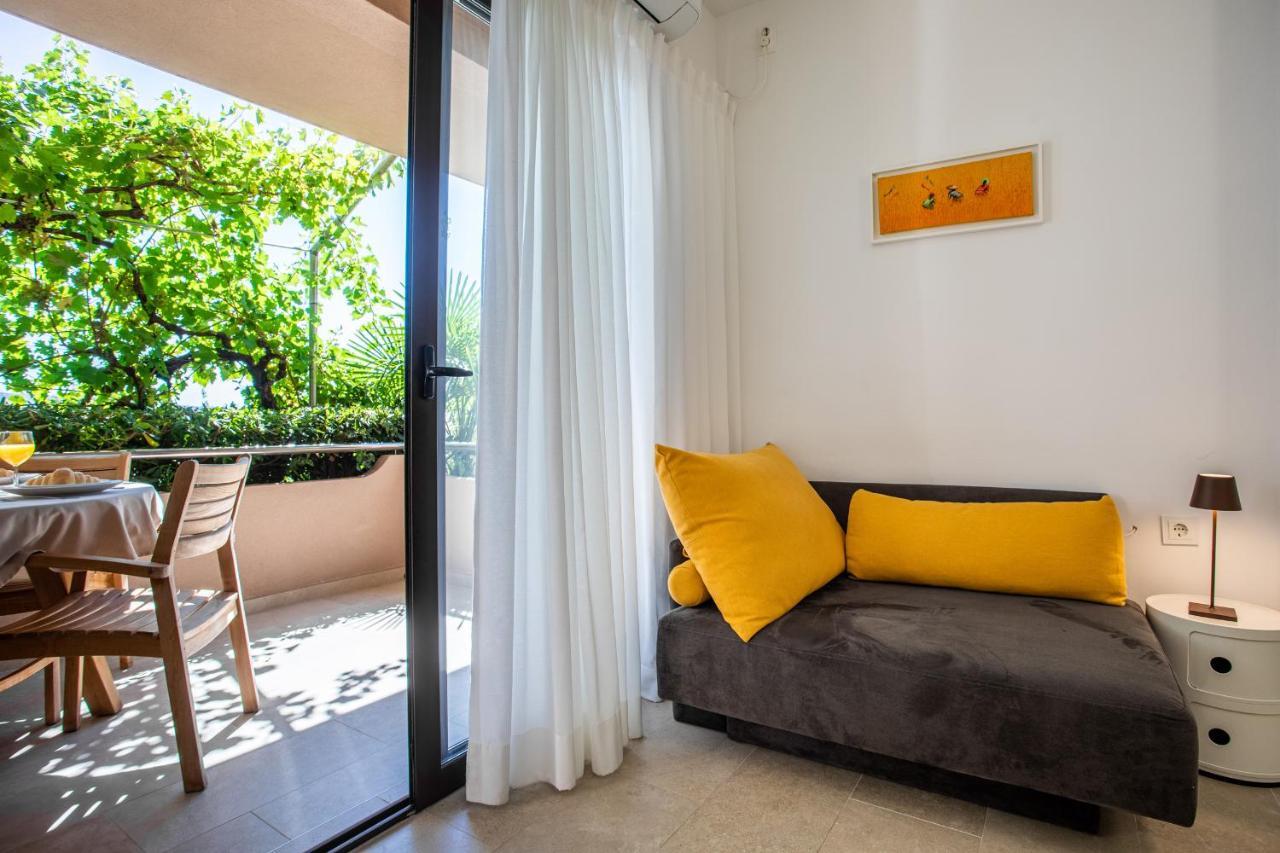 Apartments House Barbara Kornić Zewnętrze zdjęcie